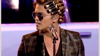 ブルーノ・マーズ「Calling All My Lovelies」の歌詞を和訳!ニューアルバム「24K Magic」収録曲♪