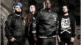 Oceano「Precursor To Enslavement」の歌詞を和訳♪神に代わって感染性触媒で邪悪な創造をする人間とは?!